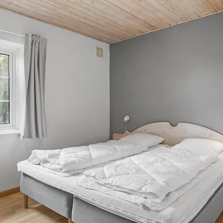 Holiday home Gorgeous In Aakirkeby With Sauna Vester Somarken