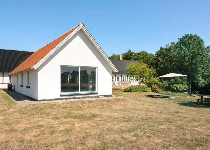 Casa vacanze Gorgeous In Aakirkeby With Sauna *